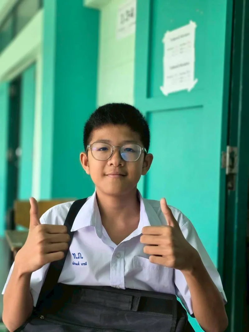 พัชรพงศ์ มากดี